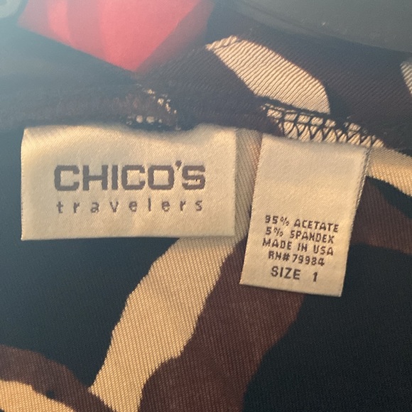 ⭐️CHICO’S- Floral 3/4 Sleeve Blouse Y2- Size 1/M EUC - Picture 7 of 9